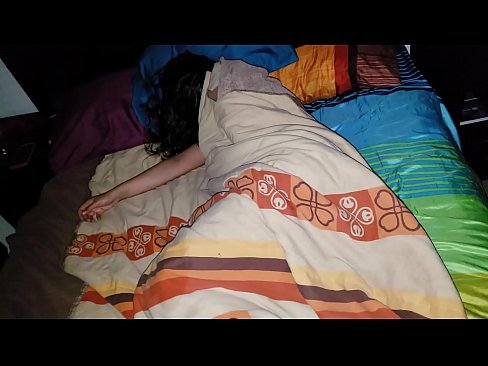 ❤️ Stepson yana dukan mahaifiyar mahaifiyarsa yayin da take barci. ️❌ Labaran batsa ❌❤